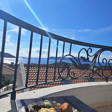 Centrally Located Kas